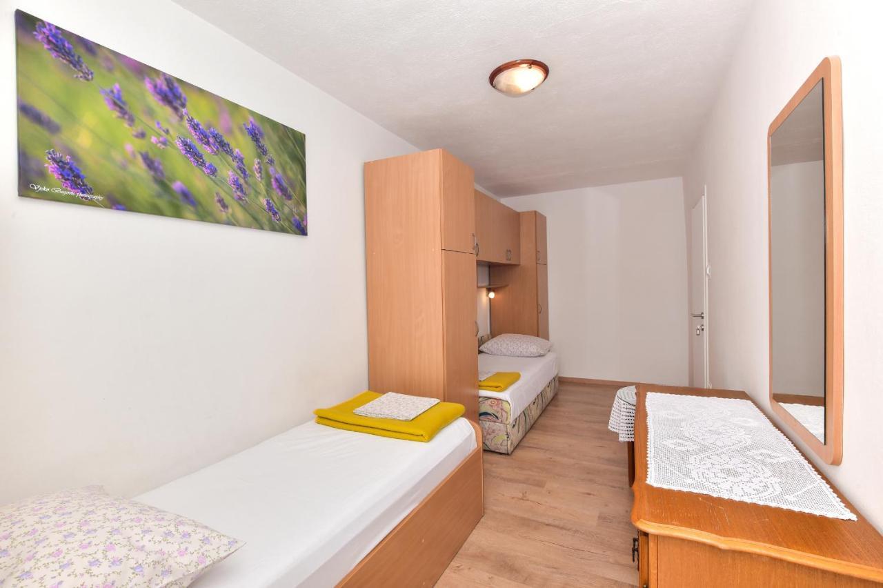 Apartments Vjeko Makarska Kültér fotó